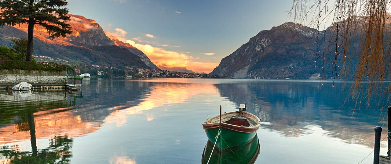 Bauernhaus in der Nähe des Sees